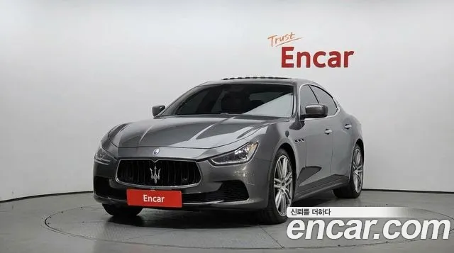 Maserati Ghibli 2015 thumb 3
