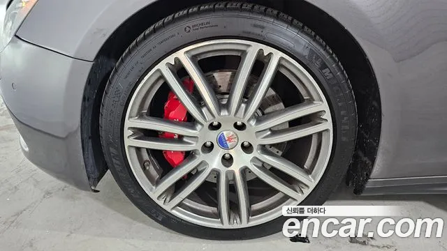 Maserati Ghibli 2015 thumb 5