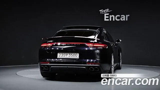 Porsche Panamera 2020 thumb 3