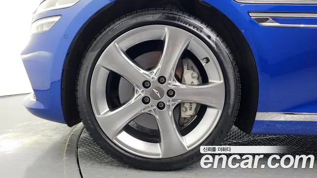 Genesis G80 2020 thumb 5