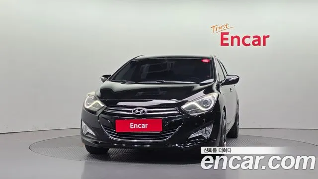 Hyundai i40 2012 thumb 3