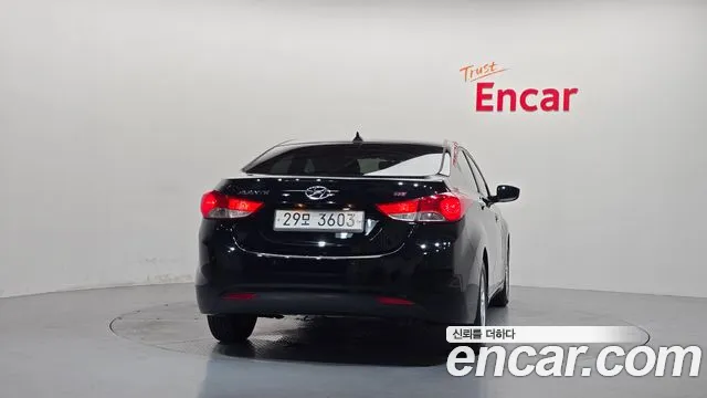 Hyundai Avante 2013 thumb 4