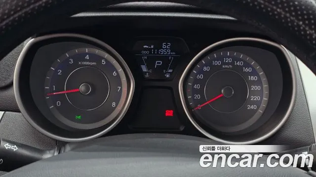 Hyundai Avante 2013 thumb 8