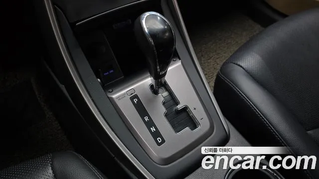 Hyundai Avante 2013 thumb 9