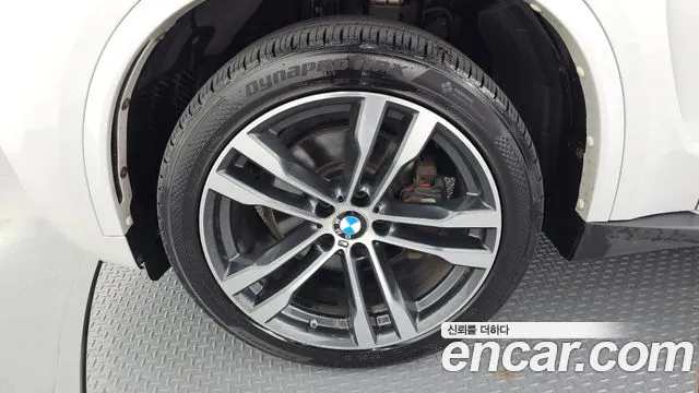 BMW X5 2017 thumb 5