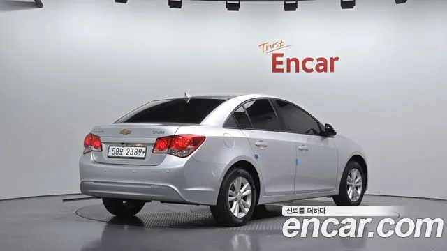 ChevroletGMDaewoo Cruze 2013 thumb 2