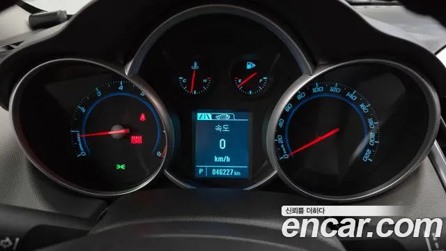ChevroletGMDaewoo Cruze 2013 thumb 8