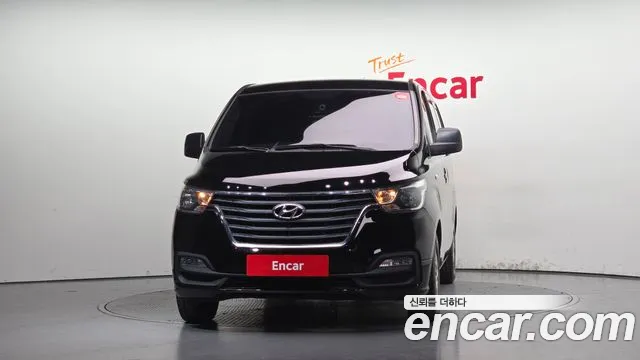 Hyundai Starex 2019 thumb 3