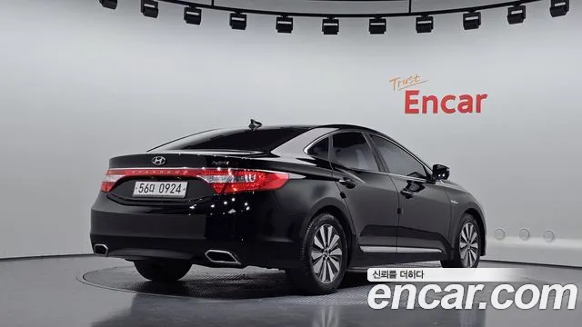Hyundai Grandeur 2015 thumb 2