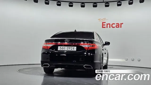 Hyundai Grandeur 2015 thumb 4