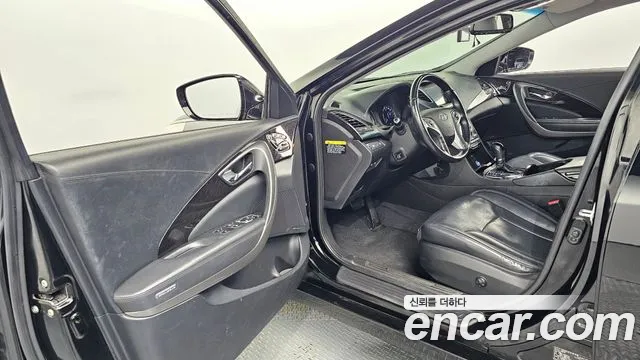 Hyundai Grandeur 2015 thumb 10