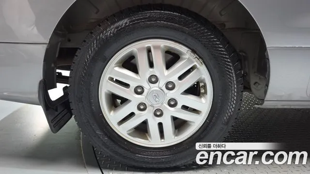 Hyundai Starex 2019 thumb 5