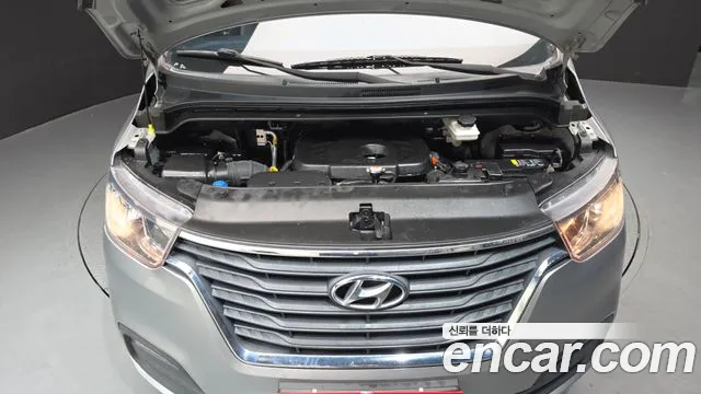 Hyundai Starex 2019 thumb 6
