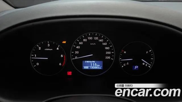Hyundai Starex 2019 thumb 8