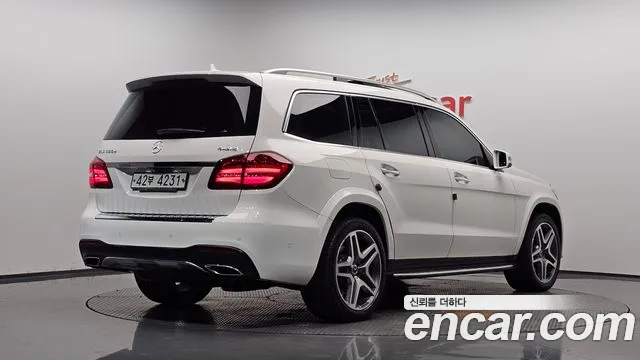 Mercedes-Benz GLS 2017 thumb 2