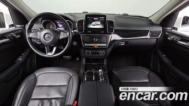Mercedes-Benz GLS 2017 thumb 7