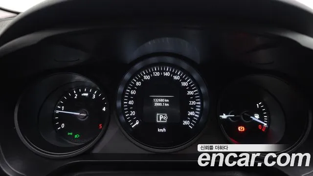 Renault-KoreaSamsung Megane 2016 thumb 8