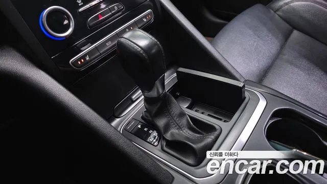 Renault-KoreaSamsung Megane 2016 thumb 9