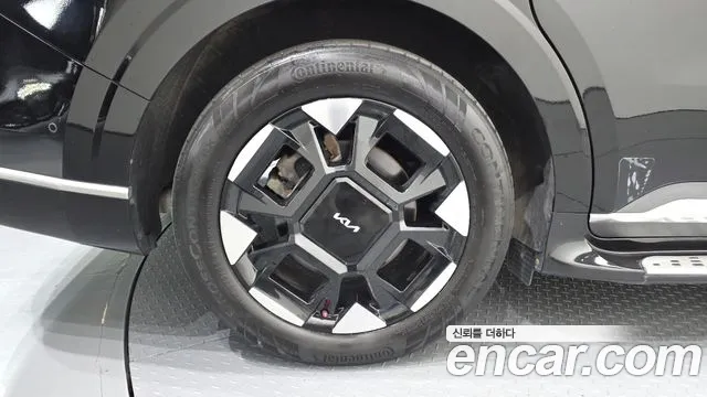 Kia Carnival 2022 thumb 4