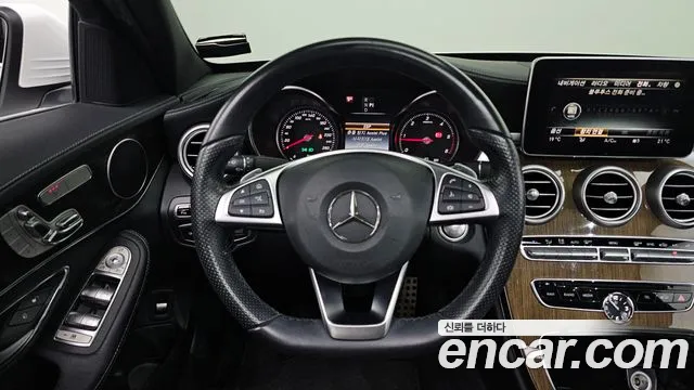 Mercedes-Benz C-Класс 2015 thumb 12