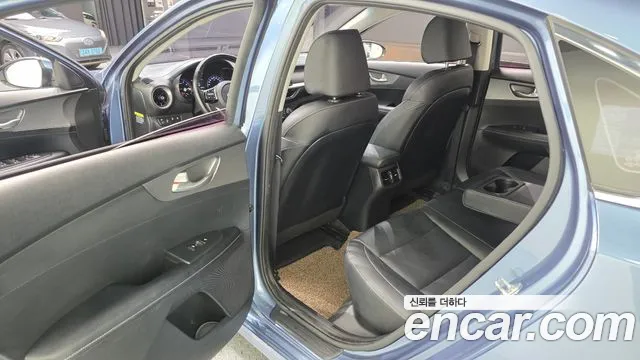 Kia K3 2018 thumb 11
