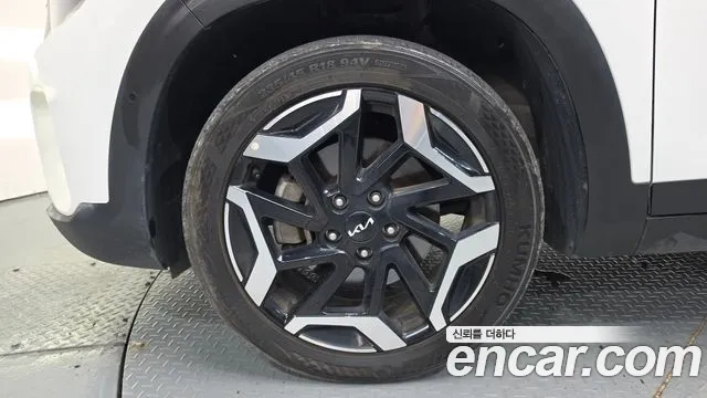 Kia Seltos 2024 thumb 4