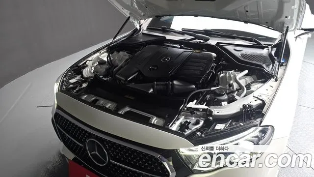 Mercedes-Benz E-Класс 2024 thumb 6