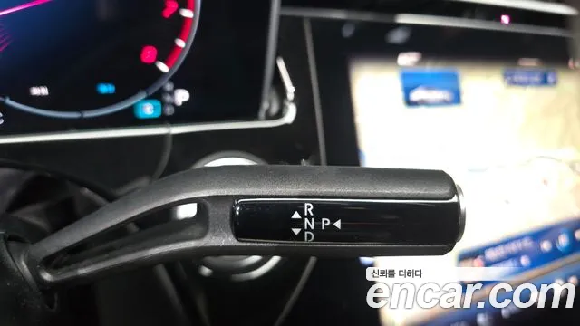 Mercedes-Benz E-Класс 2024 thumb 9