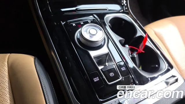 Kia Carnival 2022 thumb 9