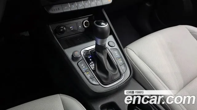 Hyundai Kona 2022 thumb 9