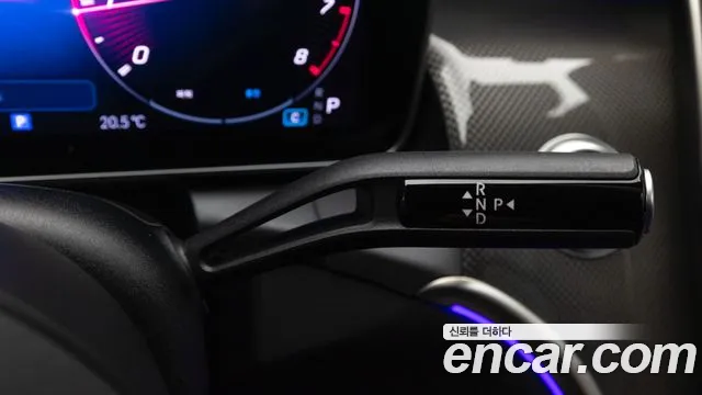 Mercedes-Benz GLC 2025 thumb 9