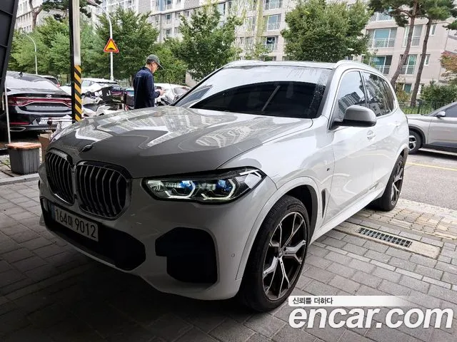 BMW X5 2022 thumb 3