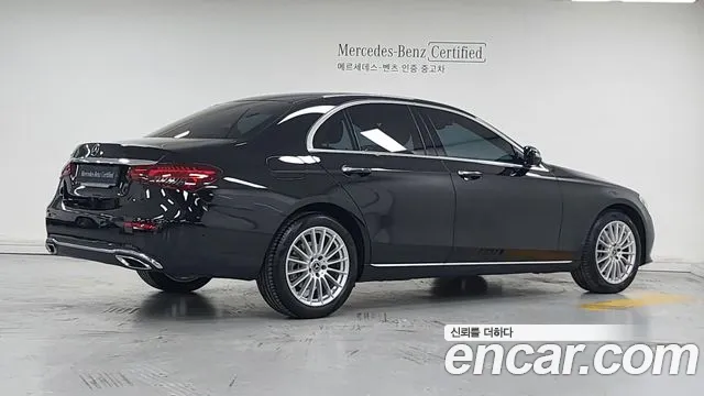 Mercedes-Benz E-Класс 2023 thumb 2