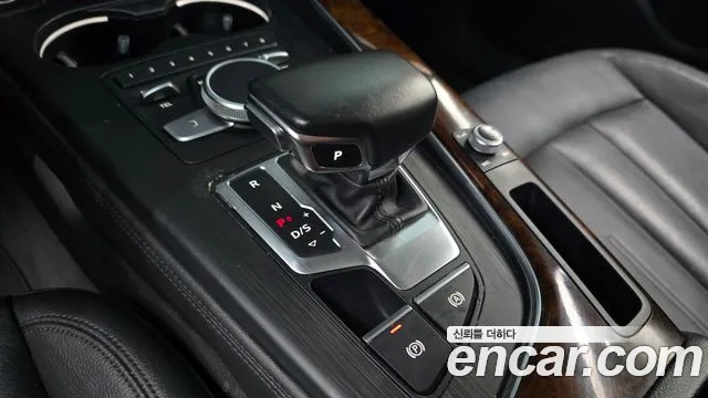 Audi A4 2016 thumb 8