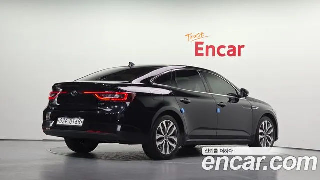 Renault-KoreaSamsung Megane 2016 thumb 2