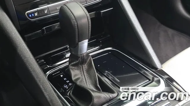 Renault-KoreaSamsung Megane 2016 thumb 9