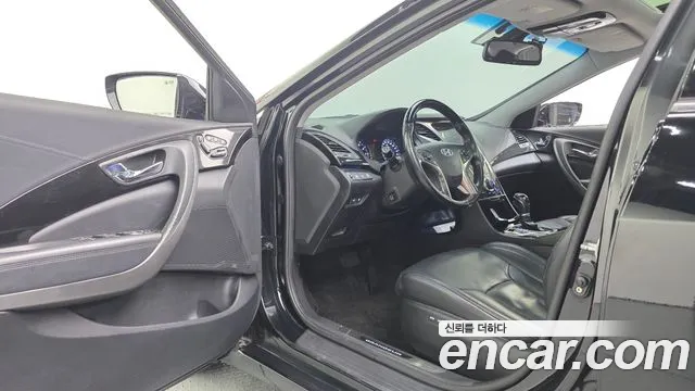 Hyundai Grandeur 2011 thumb 12