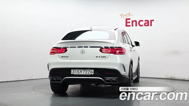 Mercedes-Benz GLE 2019 thumb 3
