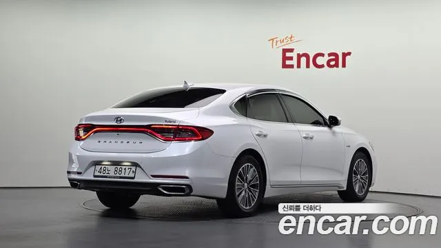 Hyundai Grandeur 2019 thumb 2