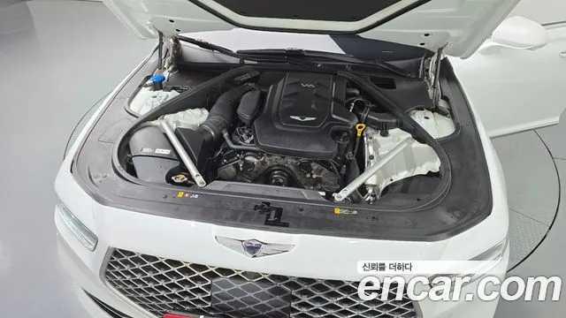 Genesis G90 2020 thumb 5