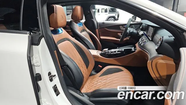Mercedes-Benz AMG GT 2021 thumb 11