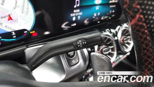 Mercedes-Benz GLB 2022 thumb 8