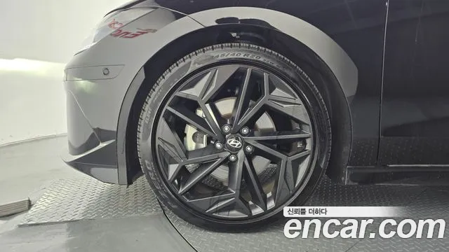 Hyundai IONIQ 6 2024 thumb 5
