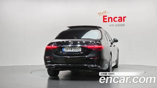 Mercedes-Benz S-Класс 2022 thumb 4