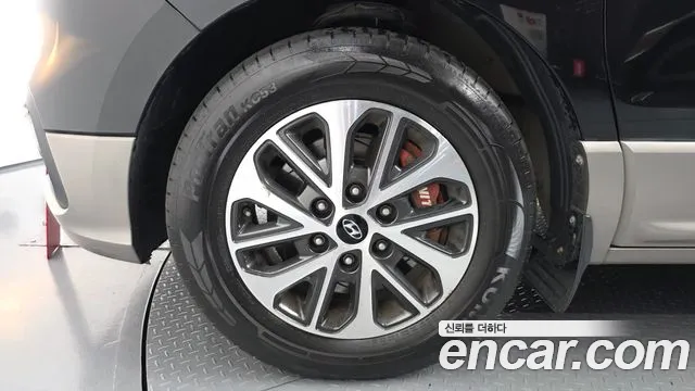 Hyundai Starex 2019 thumb 5