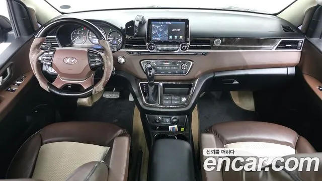 Hyundai Starex 2019 thumb 7