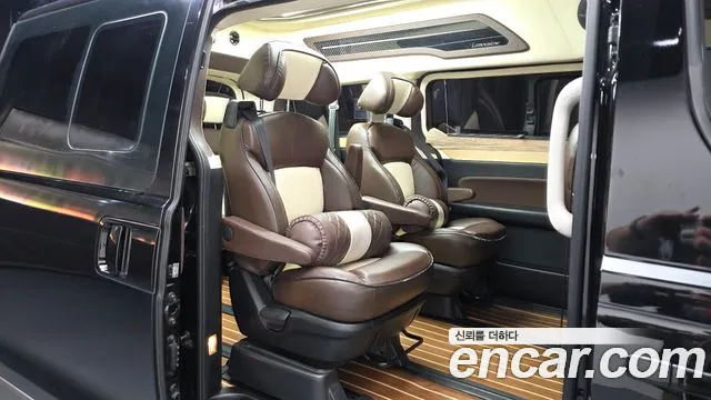 Hyundai Starex 2019 thumb 12