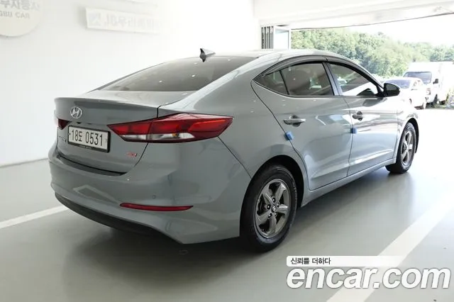 Hyundai Avante 2016 thumb 2