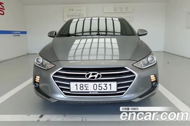 Hyundai Avante 2016 thumb 3