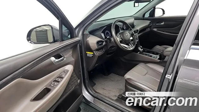 Hyundai Santa Fe 2018 thumb 10